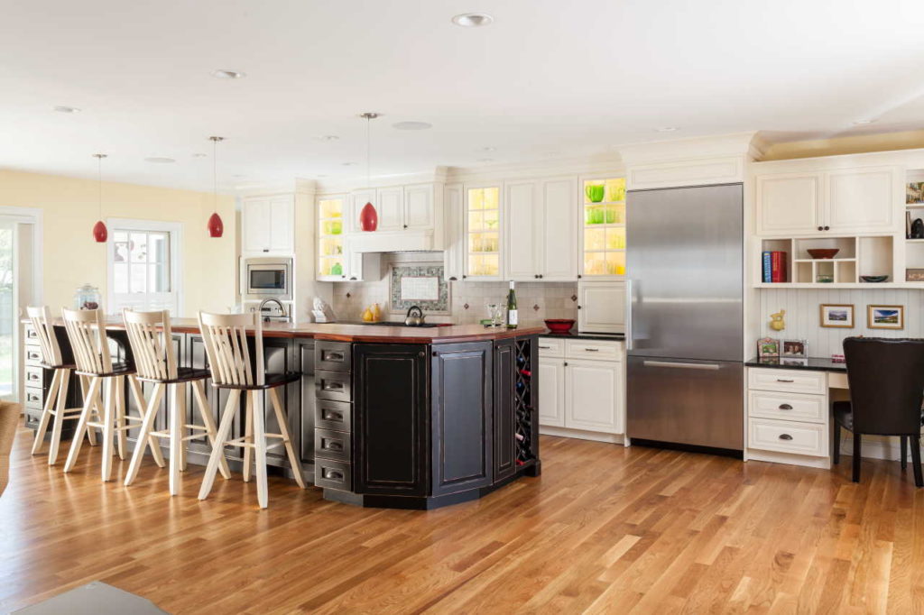 Large kitchen with island